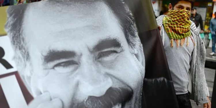 Meşa me ya têkoşînê, wê komployê têk bibe