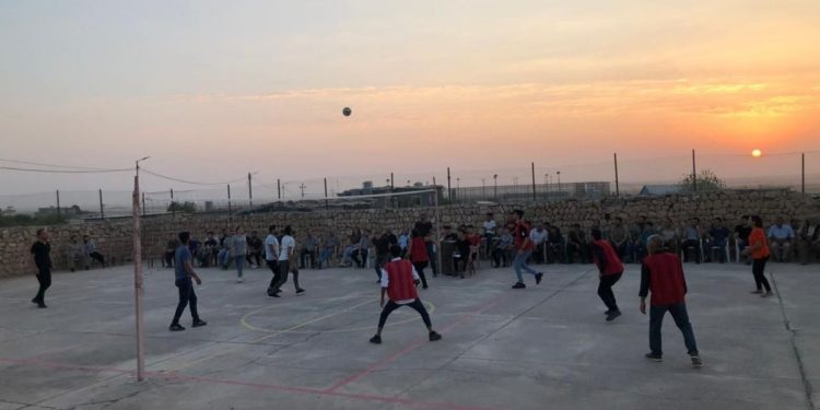 Turnovaya Voleybolê ya ciwanên Mexmûrê di tûra xwe ya yekemîn de bi dawî bû