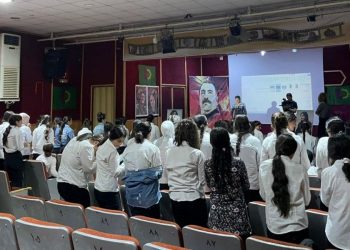 Şehîdên azadiyê yên jin li Dêrîkê hatin bi bîr anîn