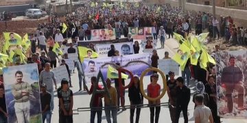 Şêniyên Efrîn û Şehbayê bi meşeke girseyî komploya 9’ê Cotmehê şermezar kirin