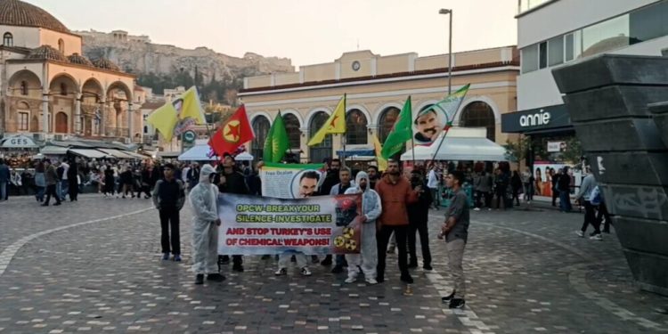 Li Atîna çalakiyên li dijî bikaranîna çekên kîmyawî dewam dikin