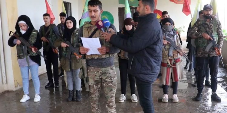 Ciwanên Şoreşger û Jinên Ciwan amade ne li kêleka QSD`ê şer bikin