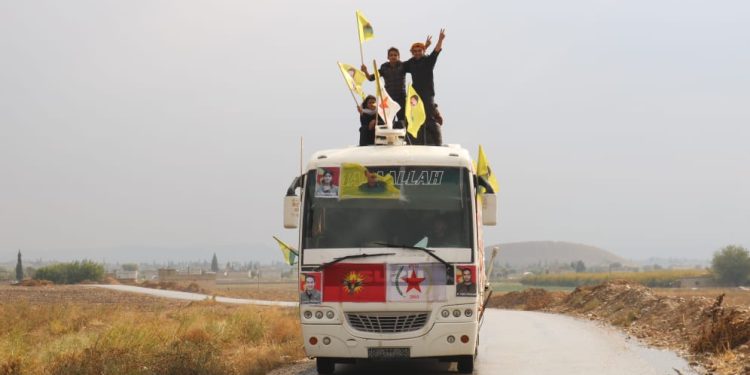 Pirtûkxaneya gerok a fikr û ramanên Rêber Apo li gundewarên Kobanê ye