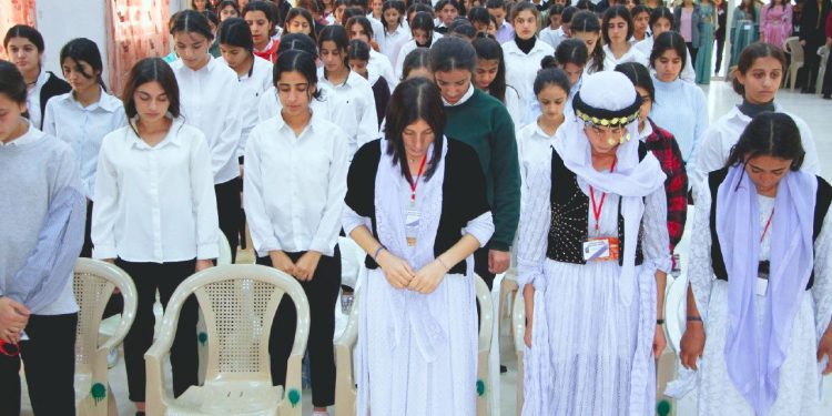 4. Kongreya Tevgera Jinên Ciwan ên Mexmûrê destpê kir