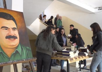 Pêşengeha Tevgera Xwendekarên Demokratîk roja sêyemîn de ye