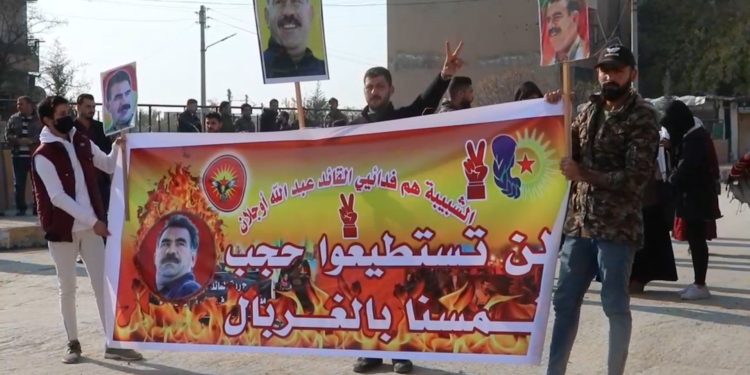 Li Tebqayê li dijî tecrîdê meş