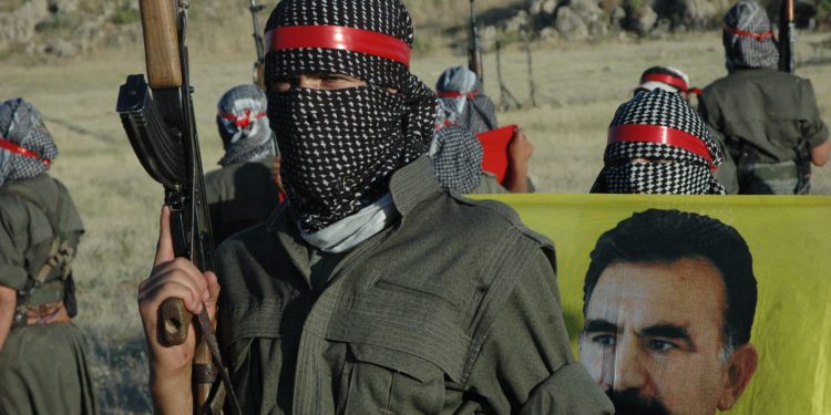 Bazên Zagrosê Li Zapê 2 leşkerên Tirk ên dagirker cezakirin