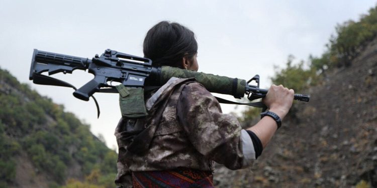 HPG: Bi çarlakiyên gerîlayên azadîya Kurdistan dargirkerek hate cezakirin