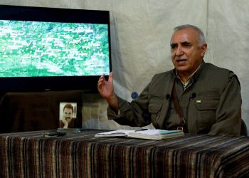 Karayilan: HEKE ZAP BIKETA, WÊ FAŞÎZM MAYÎNDE BIBÛYA