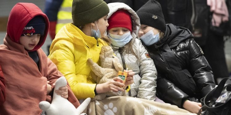 Zarokên panaber li Înglistan nayên parastin