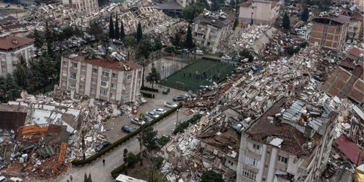 Her ku diçe berteka welatiyan veduguhere serhildanê