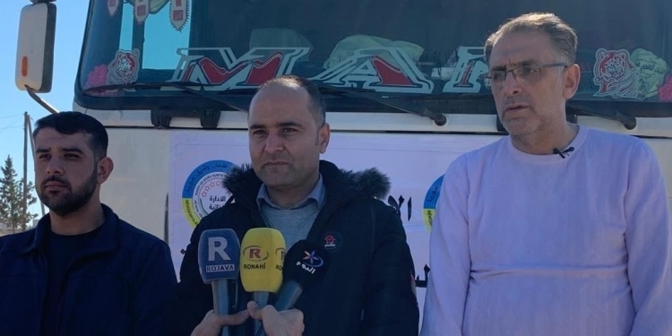 Dewleta Tirk a dagirker û hikumeta Şamê nahelîn alîkariyên Rêveberiya Xweser derbas bin