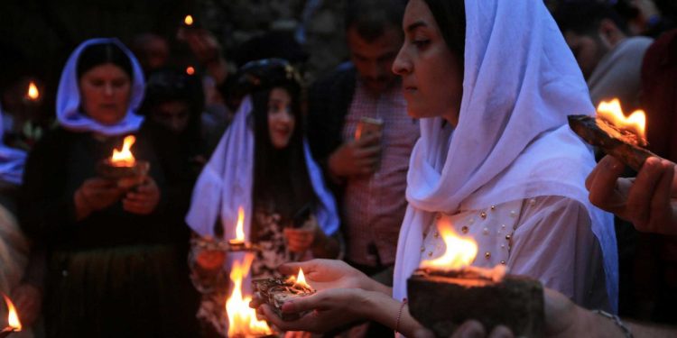 Berdevka TAJÊ : PDK jinên êzidî radestî DAIŞ’ê dike