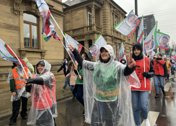 Çalakiya Meşa Dirêj ya jinên ciwan û ciwanên kurd li Elmanyayê îro bi çoseke bilind despê kir