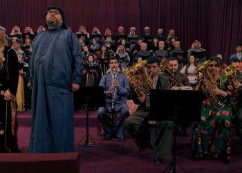 Hunergeha welat bi dengê 150 hunermendên Ereb jibo Rêber Apo kilîpek derxist