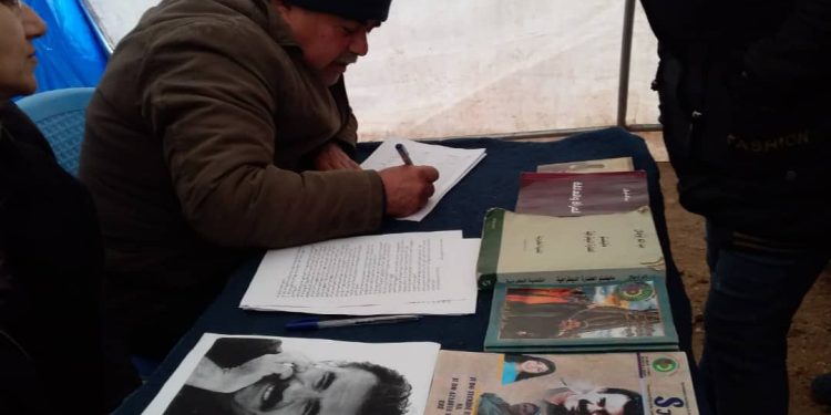 Ciwan û Jinên Ciwan ên Şehbayê li Babinîs ji bo azadiya Rêber APO ya fîzîkî îmze kom kir