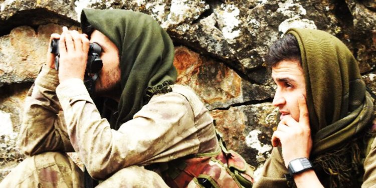 HPG: Gerîla di pozîsyona parastinê de ne li hember vê êrîşên artêşa Tirk dewam dikin