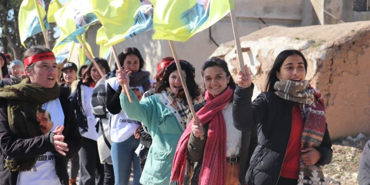 Meşa Dirêj li Kobanê bi coş dewam dike