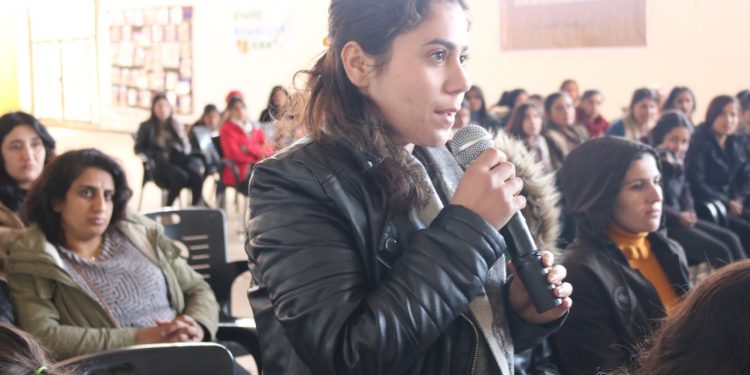 Yekemîn konferensa Yekîtiya jinên ciwan ji bo Rêber APO hat li darxistin