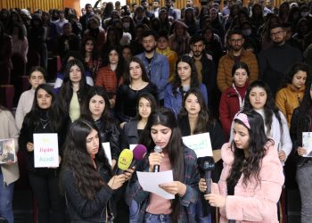 Xwendekarên Zanîngeha Rojava ji bo piştevaniyê bi xwendekarên Rojhilat û Îranê bang kir