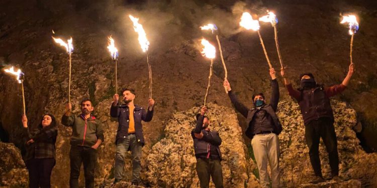 Ciwanên Şoreşger û Jinên Ciwan ên Têkoşer banga tevlîbûna Newroz Qendîl kirin