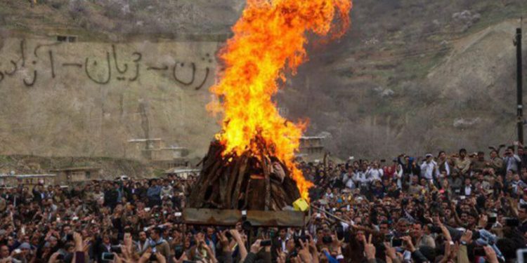 Li Rojhilatê Kurdistanê Newroza “Jin Jiyan Azadî”
