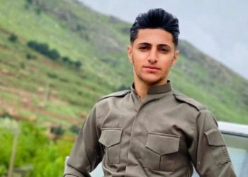 Ciwanekî Kurd li Baneh hatiye qetil kirin, gel jî agir berda benda kontrolê