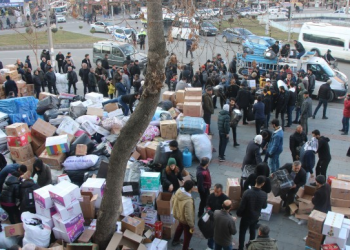 Ji ciwanên HDP’ê ji bo mexdurên erdhejê paketên Ramazanê
