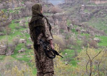 Artêşa Tirk a dagirker Êrîşên bi çekên qedexe pêk anî