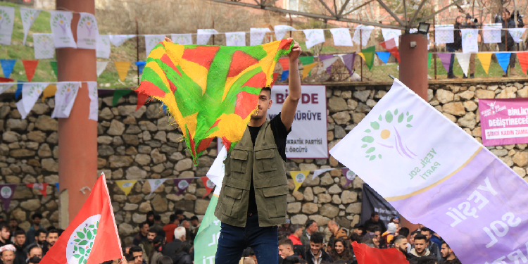 Ji ber xebatên hilibjartinê li Mûşê 2 ciwanên hatin girtin