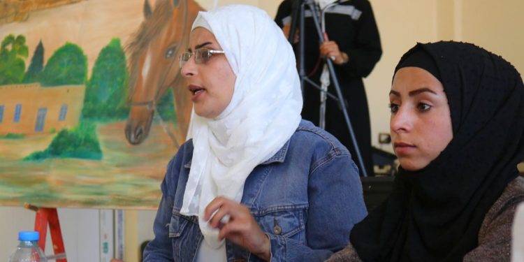 Jinên Ciwan li Tebqayê panelek li ser girîngiya parastina jîngehê dar xist