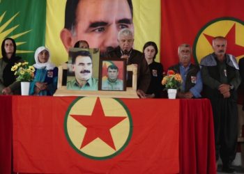 Gelê Mexmûr bi Merasimek girseyî Şehîd Dilxwaz Gabar bi bîr anîn