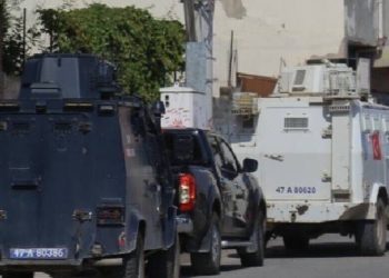 Di operasyonên qirkirina siyasî de herî kêm 67 kes hatin destgîrkirin