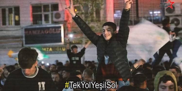 Ciwanên Bonnê – “Dengê xwe bidin Çepên Kesk”