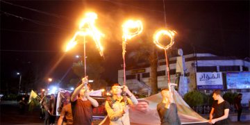Ciwanên Qamişlo ji bo Azadiya fîzîkî ya rêber Apo meşiyan
