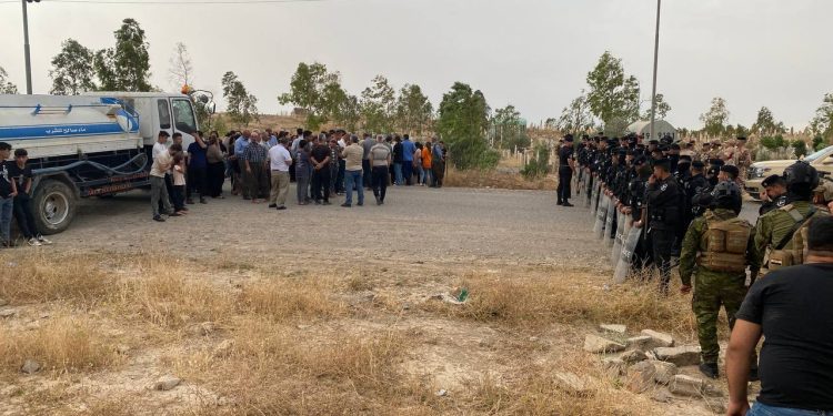 LEZGÎN – Artêşa Iraq kete nava hewldana dorpêçkirina Kampa Mexmûrê