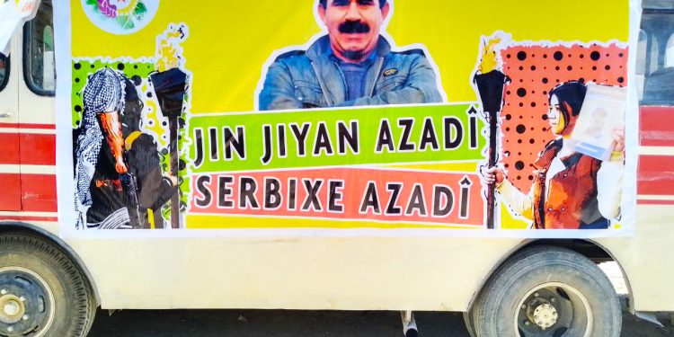 Ji Jinên Ciwan yên PYD basa gerok û şanoyek kolanan