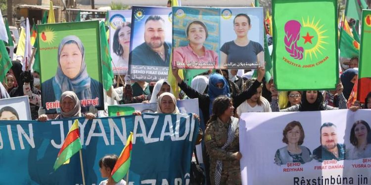 Yekîtiya Jinên ciwan li Hesekê çalakî li dar xist