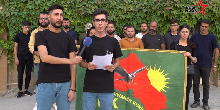 Encumana Ciwanên Kurd komxebatekî li dar xist