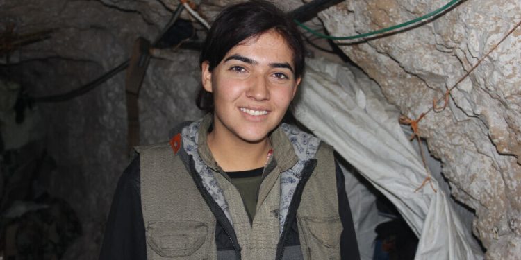 Fermandara fedaî û esîl: Aso Dîren Têkoşîn