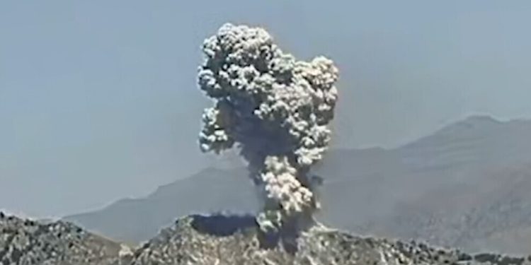 Dîmenê êrîşa bi bombeya taktîk nukleer