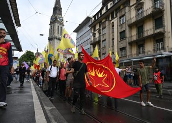 Yek deng ji ciwanên Zurîhê: Cenga Azadiyê Serbixin Rêber APO Azad Bikin