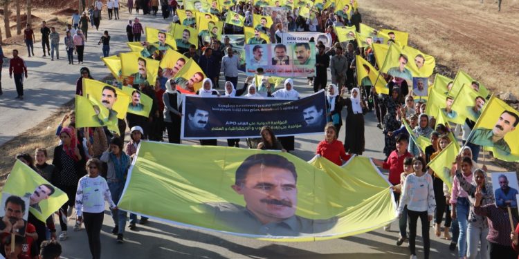 Bi hezaran kesî li Şehbayê li dijî gefên li ser Jîyana Rêber Apo meşiyan