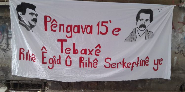 Yurtsever Gençlik li Amed bi pankartek 15’ê Tebaxê sîlav kir