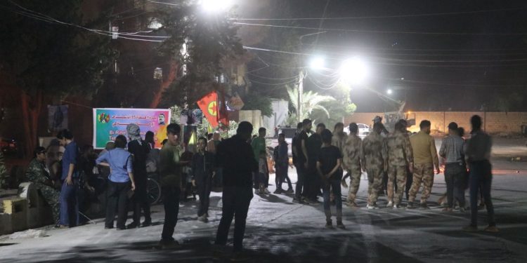 Ciwanan 15’ê Tebaxê li Tebqayê pîroz dikir