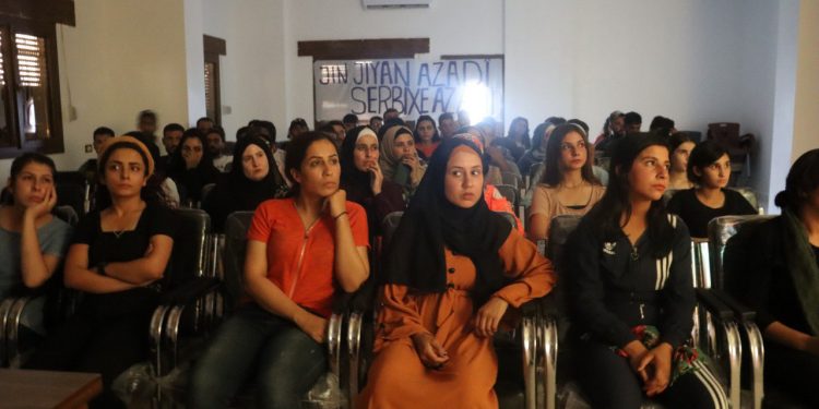 Li dijî polîtîkayên şerê taybet ên dijmin ji aliyê ciwanên Hesekê ve civînek hate lidarxistin