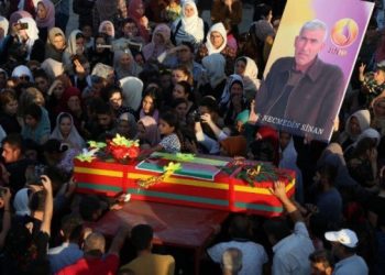 Cenazeyê Necmedîn Feysel hat veşartin