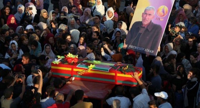 Cenazeyê Necmedîn Feysel hat veşartin