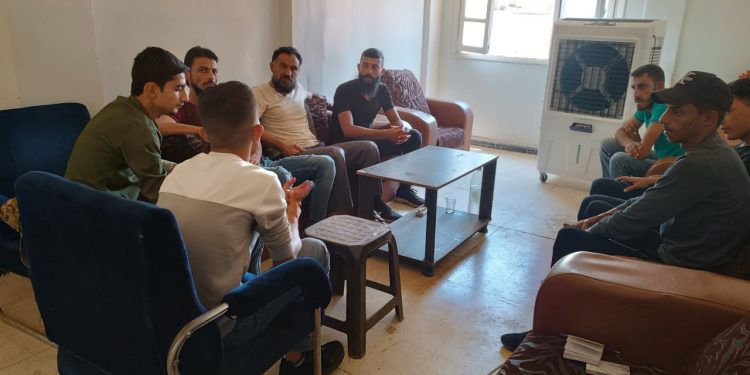 Ciwanên Tirbespîyê xwe perwerde dikin û li hember kevneşopiyên civakê tedikoşin