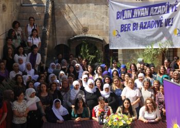 Kampanyaya ‘Bi jin, jiyan, azadî ber bi azadiyê ve’ dest pê kir